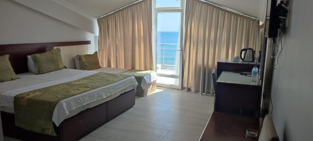 Deniz Hotel Kumburgaz Büyükçekmece Esterno foto